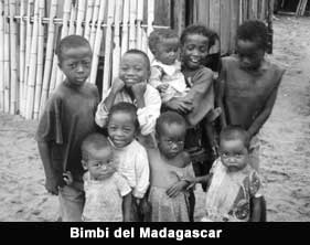 bambini malgasci